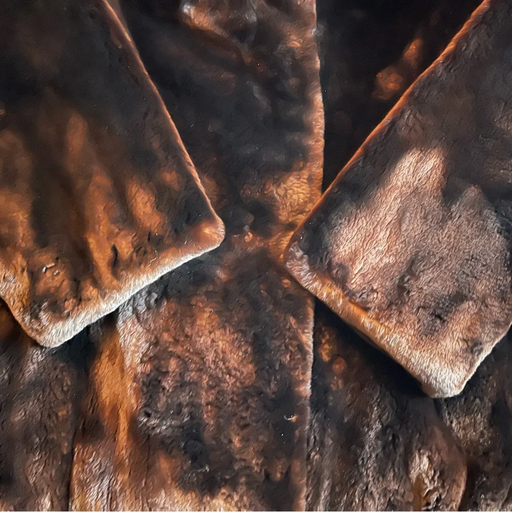 Furs By Koehler Oakville Beaver & Mink Fur Coat - Picture 5 of 16